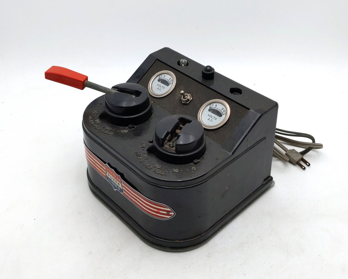 American Flyer 30B Vintage S 300 Watt Transformer - Runs 2 Trains