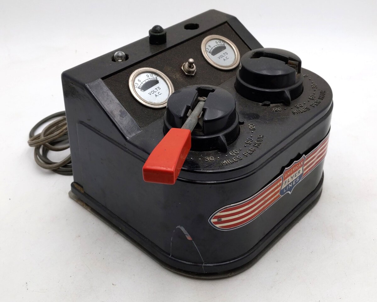 American Flyer 30B Vintage S 300 Watt Transformer - Runs 2 Trains