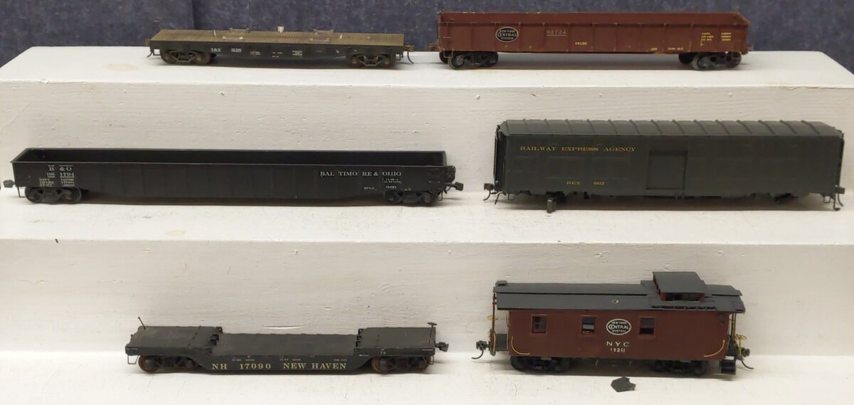 O Custom 2 Rail Assorted Freight Cars [6]