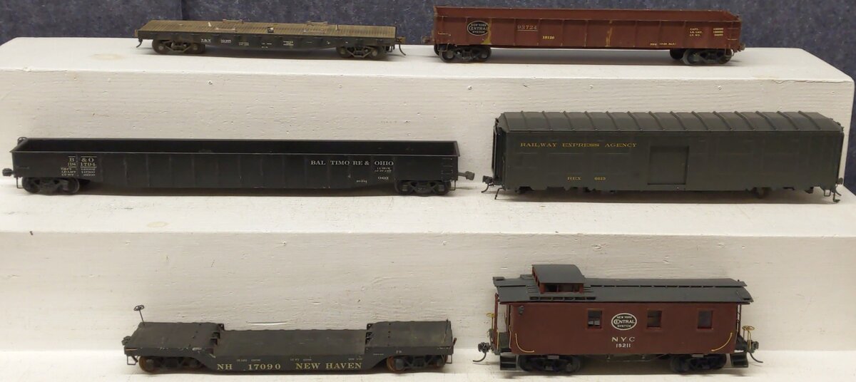 O Custom 2 Rail Assorted Freight Cars [6]