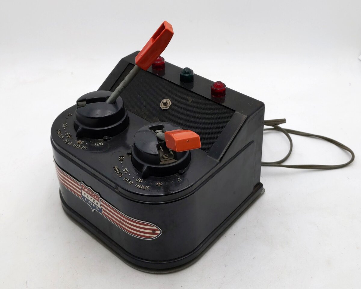 American Flyer 18B Vintage S 190 Watt Transformer - Runs 2 Trains VG