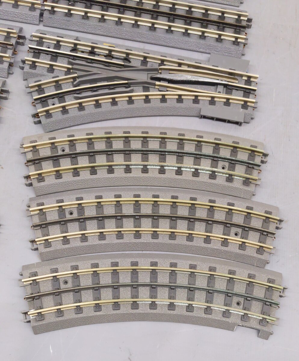 MTH O Gauge Assorted Straight, Curved, & Switches [32] VG