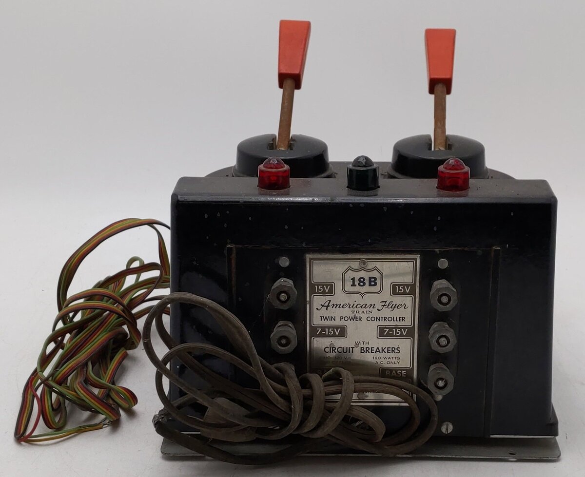 American Flyer 18B Vintage S 190 Watt Transformer - Runs 2 Trains