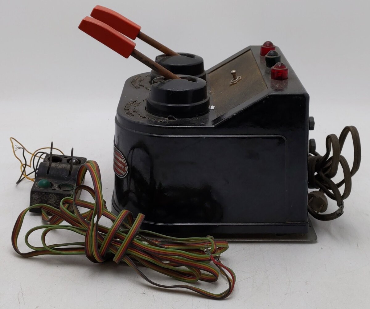 American Flyer 18B Vintage S 190 Watt Transformer - Runs 2 Trains