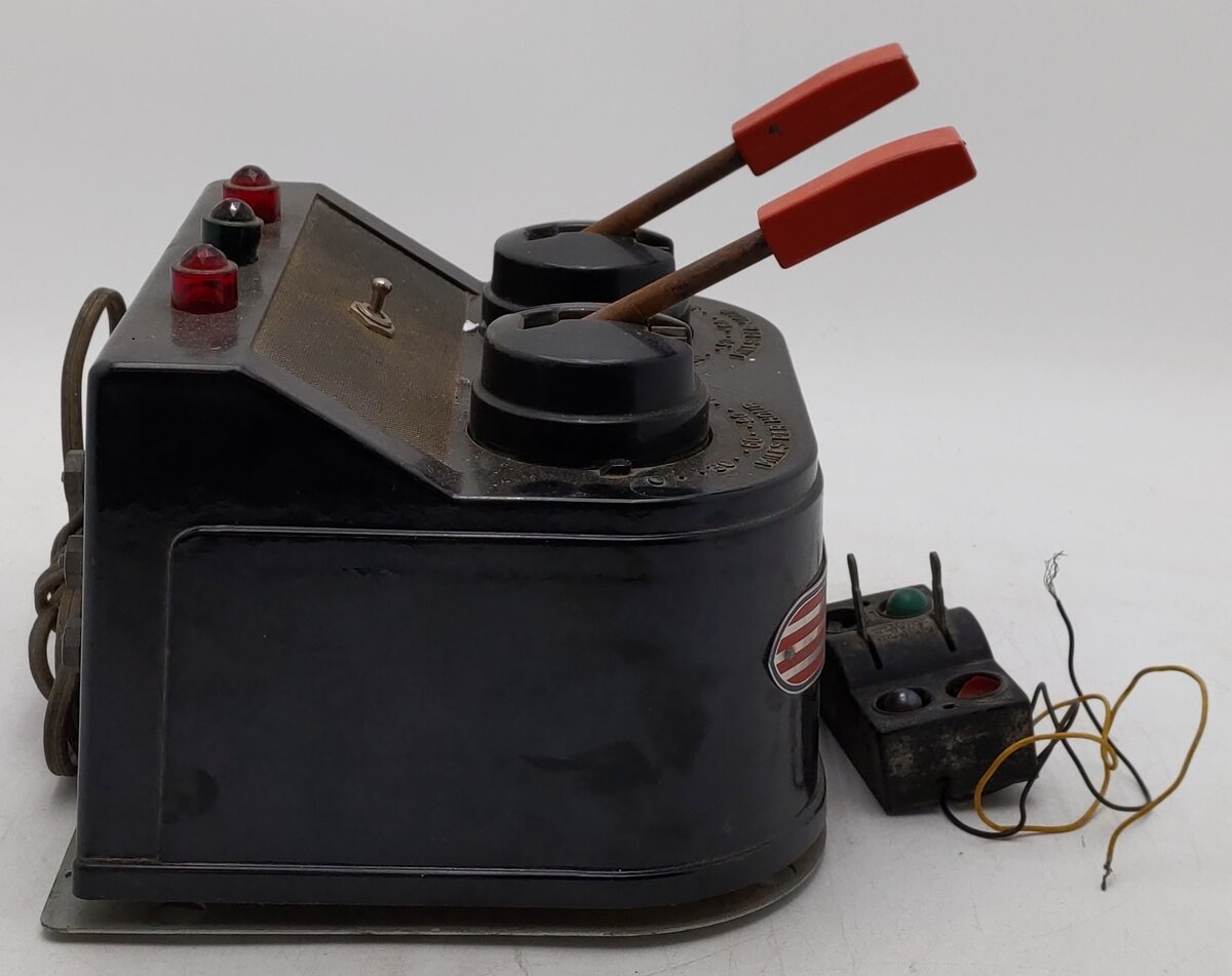 American Flyer 18B Vintage S 190 Watt Transformer - Runs 2 Trains