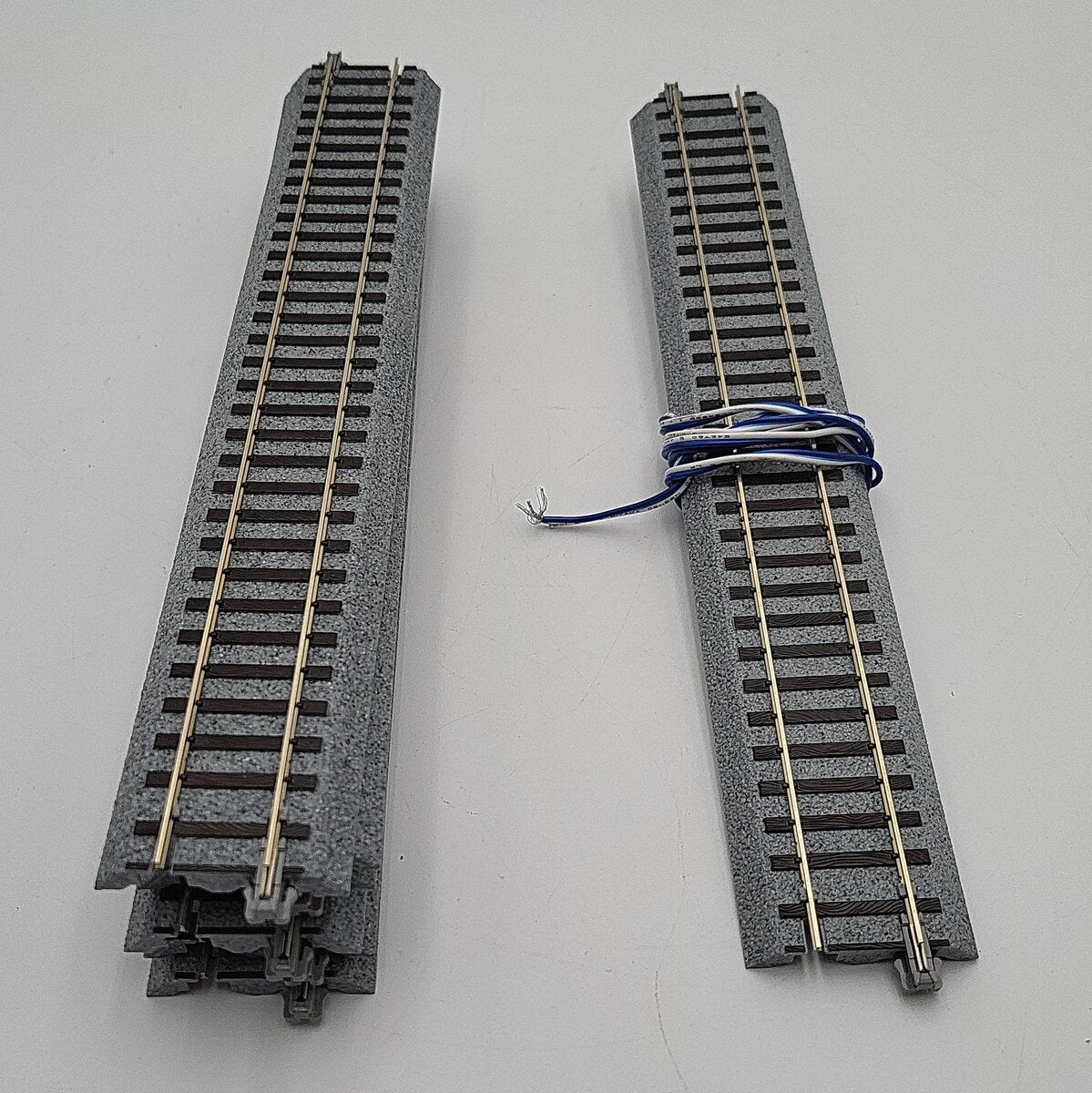 Kato Straight HO Scale Unitrack 10 inch Track Sections [7] LN