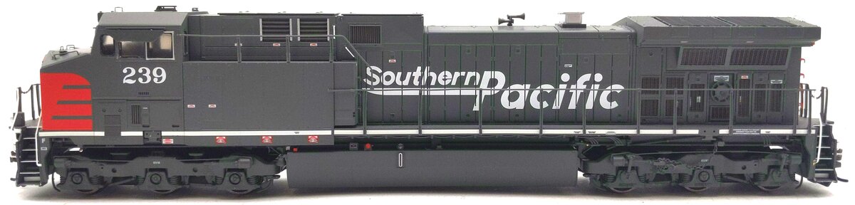 Athearn G31657 HO Southern Pacific AC4400CW Diesel Locomotive  w/ Sound/DCC #239 EX/Box
