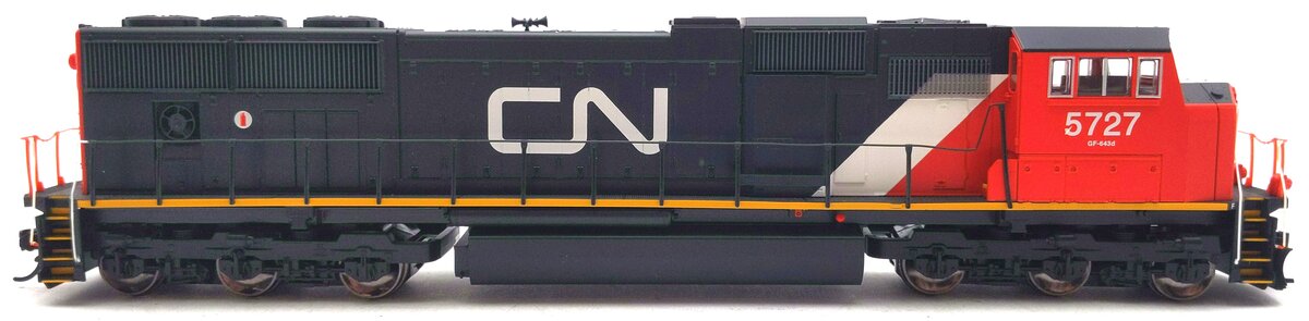 Walthers 910-11006 HO CN EMD SD75I Diesel Locomotive - Standard DC #5727