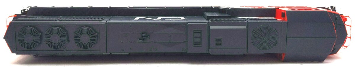 Walthers 910-11006 HO CN EMD SD75I Diesel Locomotive - Standard DC #5727