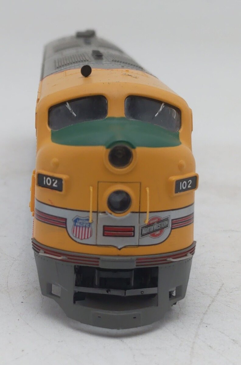 Proto 2000 23066 HO Scale UP City of LA E7 Powered A Unit Diesel Engine #924 VG