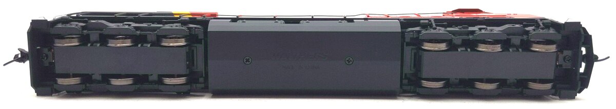Walthers 910-10229 HO Scale CPKC GE ES44AC GEVO Diesel Locomotive #4805