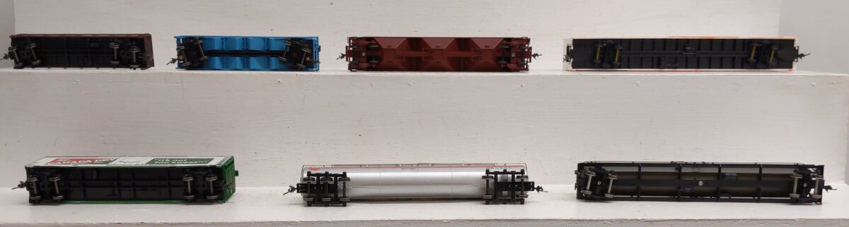 Tyco & Other HO Scale Assorted Freight Cars [7] VG