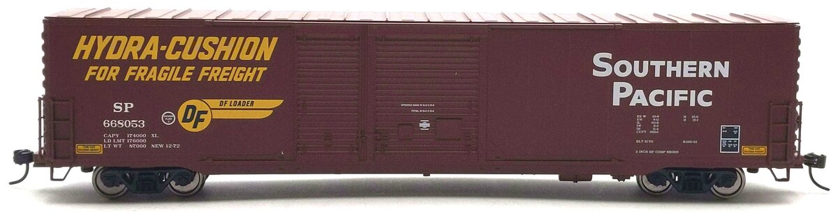 Walthers 910-3240 HO SP 60' Pullman-Standard Auto Parts Boxcar RTR #668000