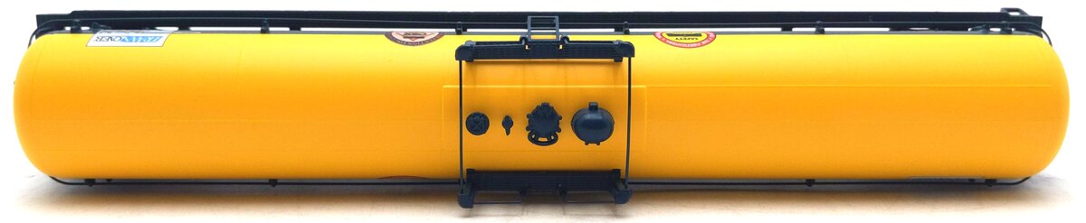 Athearn 18007 HO Safety Training/MCVX 62' Tank Car #79116