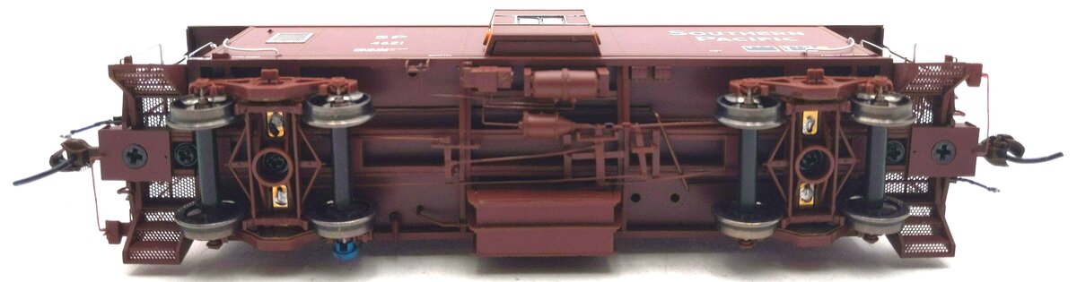 Athearn G63054 HO Bay Window C-50-7 Caboose w/Lights, SP #4621