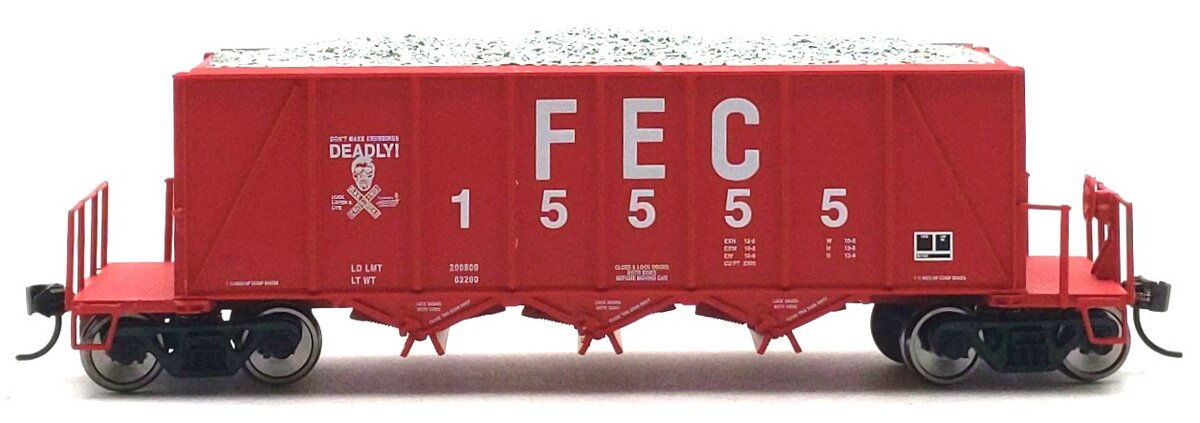 Walthers 920-106037 HO FEC RTR 40' Ortner 100-Ton Open Aggregate Hopper #15555