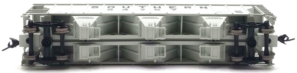 Walthers 910-7036 HO Southern Railway 50' PS-2 2893 3-Bay Covered Hopper #94757