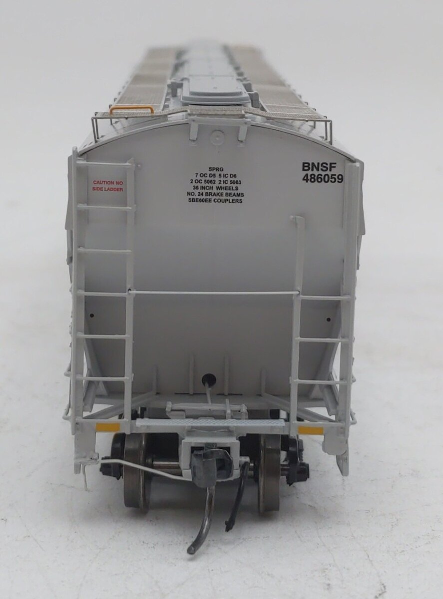 InterMountain 472151-03 HO Scale Santa Fe BNSF Santa Fe Cu. Ft. Hopper #486059 EX/Box