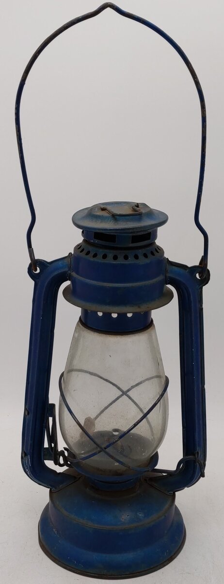 Rail Road Lantern W/ Clear Globe