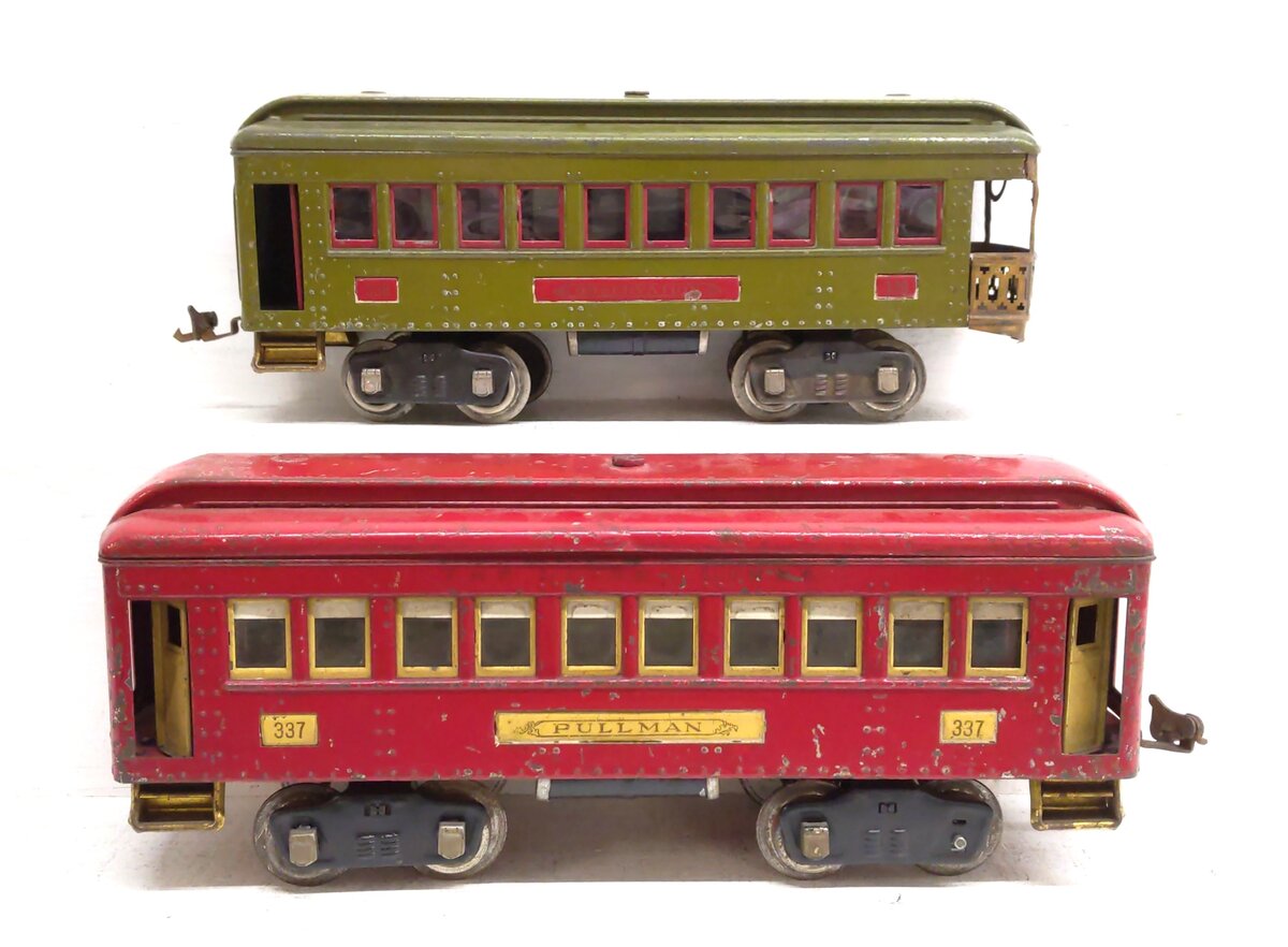 Lionel Vintage Standard Gauge Passenger Cars: 338, 337 [2] VG