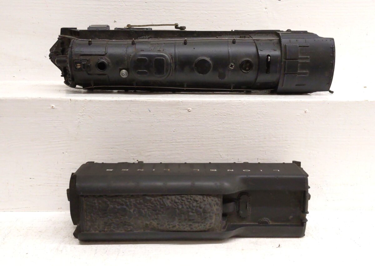 Lionel 2056 Vintage O 4-6-4 Steam Locomotive w/2046W Tender VG