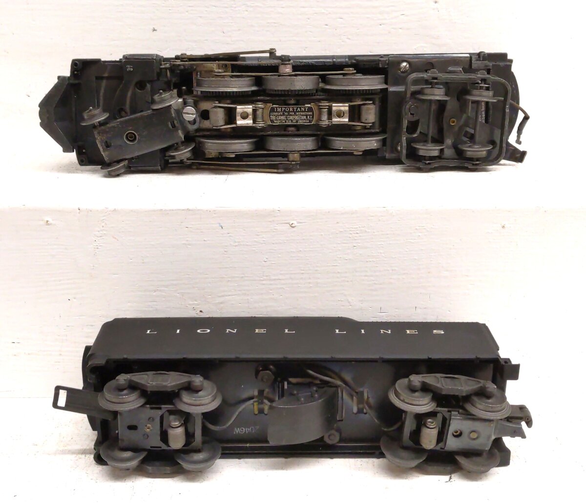Lionel 2056 Vintage O 4-6-4 Steam Locomotive w/2046W Tender VG