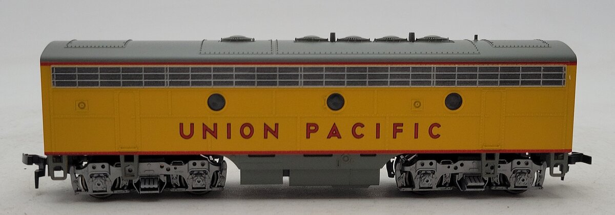 Stewart 9181 HO Union Pacific F7B Phase I Late Powered Diesel Locomotive EX/Box