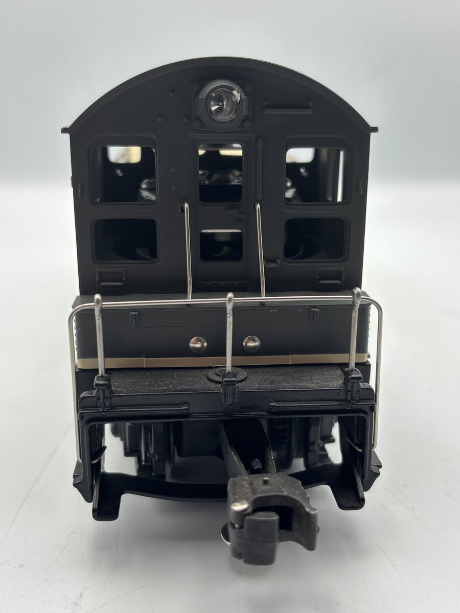 Lionel 6-18501 O Gauge Western Maryland NW2 Powered Diesel Locomotive #8501 EX/Box