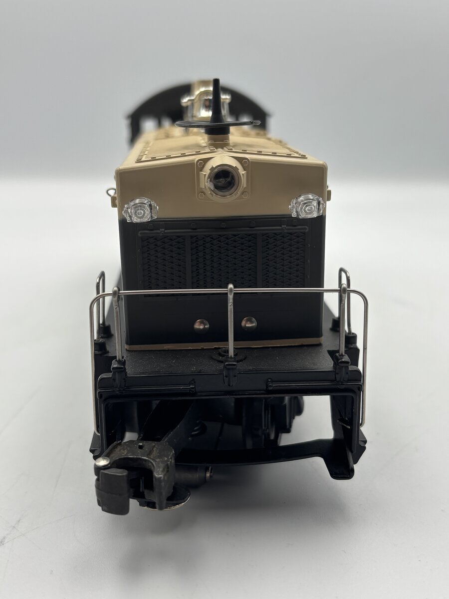 Lionel 6-18501 O Gauge Western Maryland NW2 Powered Diesel Locomotive #8501 EX/Box