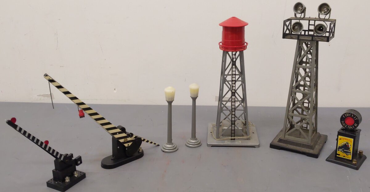 Marx/American Flyer Vintage O Gauge Accessories #428,074,420,0416,772,143B [7] VG