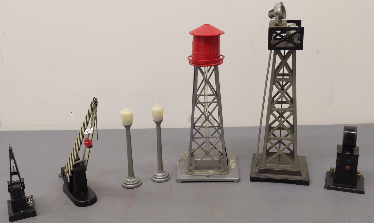 Marx/American Flyer Vintage O Gauge Accessories #428,074,420,0416,772,143B [7] VG