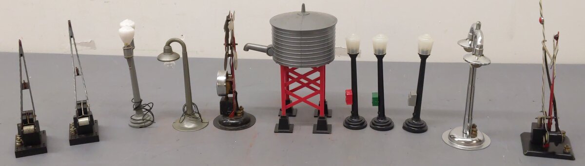 Marx Vintage O Gauge Accessories #417,065,078,072,073,429,438,428 [9] VG