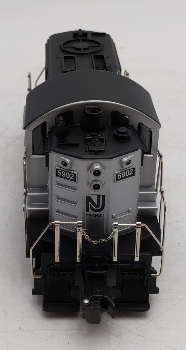 RMT 4751 O NJ Transit Powered Diesel Locomotive #5902
