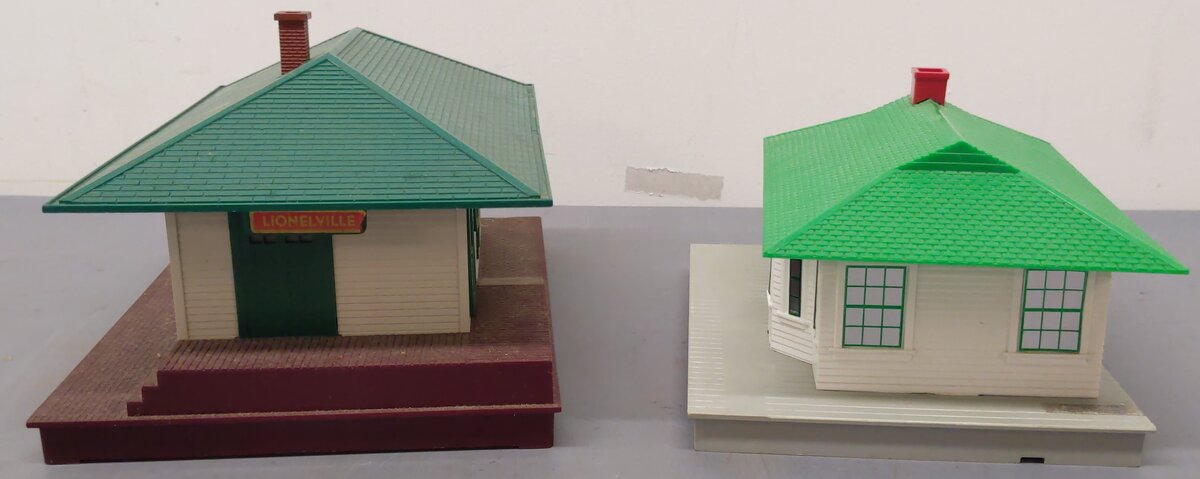 Lionel/American Flyer Vintage O Gauge Buildings #789,132 [2] VG