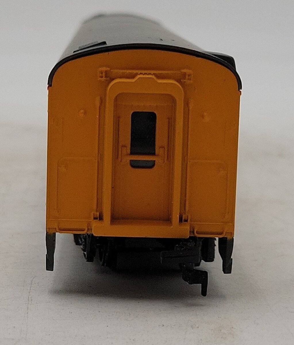 AHM 6430 HO Scale Union Pacific Sleeper Car #4056 EX/Box