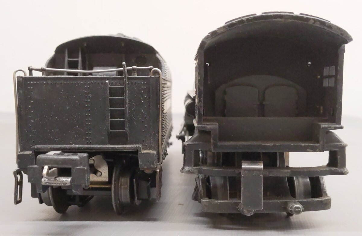 Lionel 224E Vintage O Die-Cast 2-6-2 Steam Locomotive & Tender 2224W VG