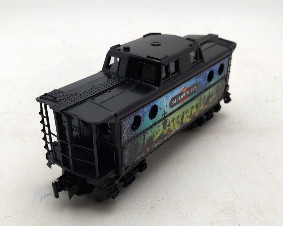 Lionel 2228110 O Scale Hallow's Eve Illuminated Caboose