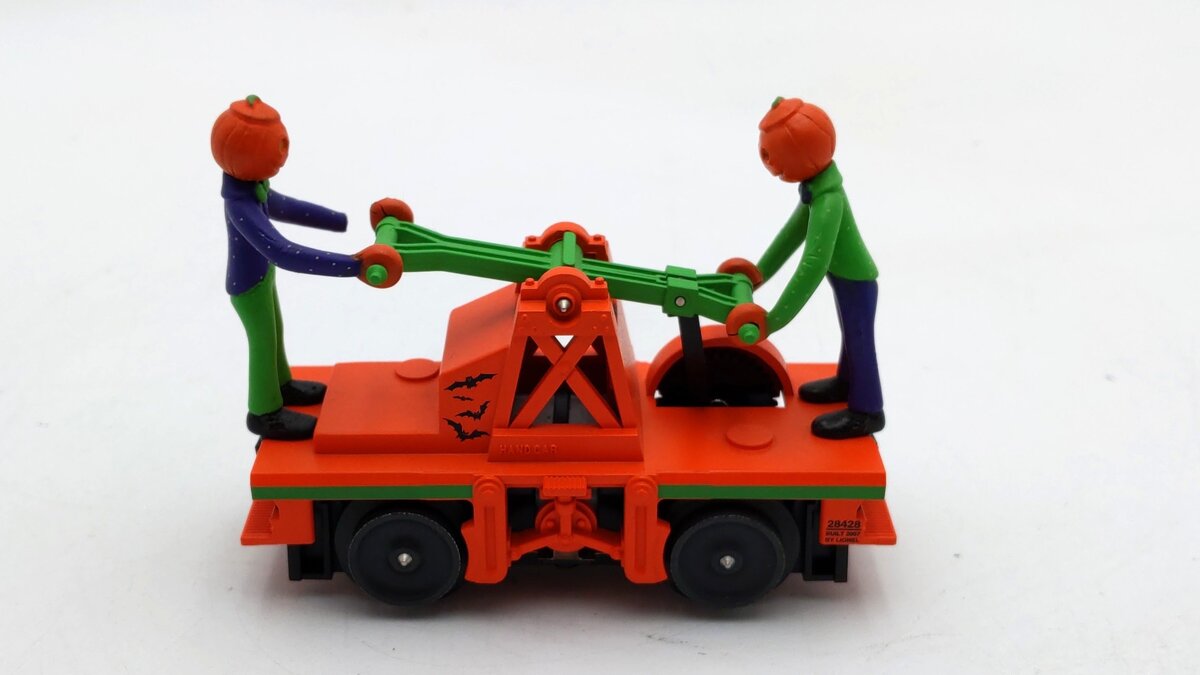 Lionel 6-28428 Halloween Operating Handcar LN/Box