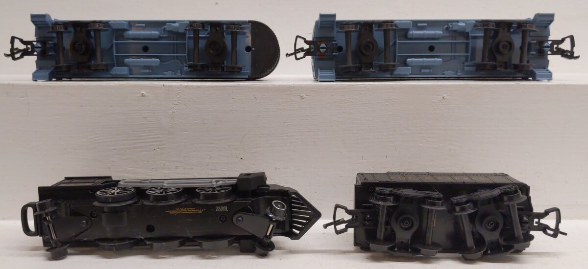 Lionel 7-11925 O Gauge 2-Rail 28 Piece Polar Express Locomotive Set #1225 LN/Box