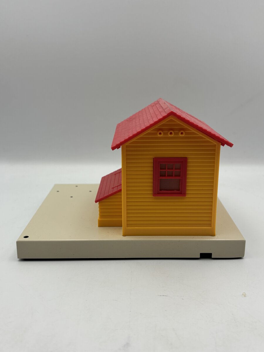 Lionel 6-12713 O Operating Automatic Illuminated Gateman NIB