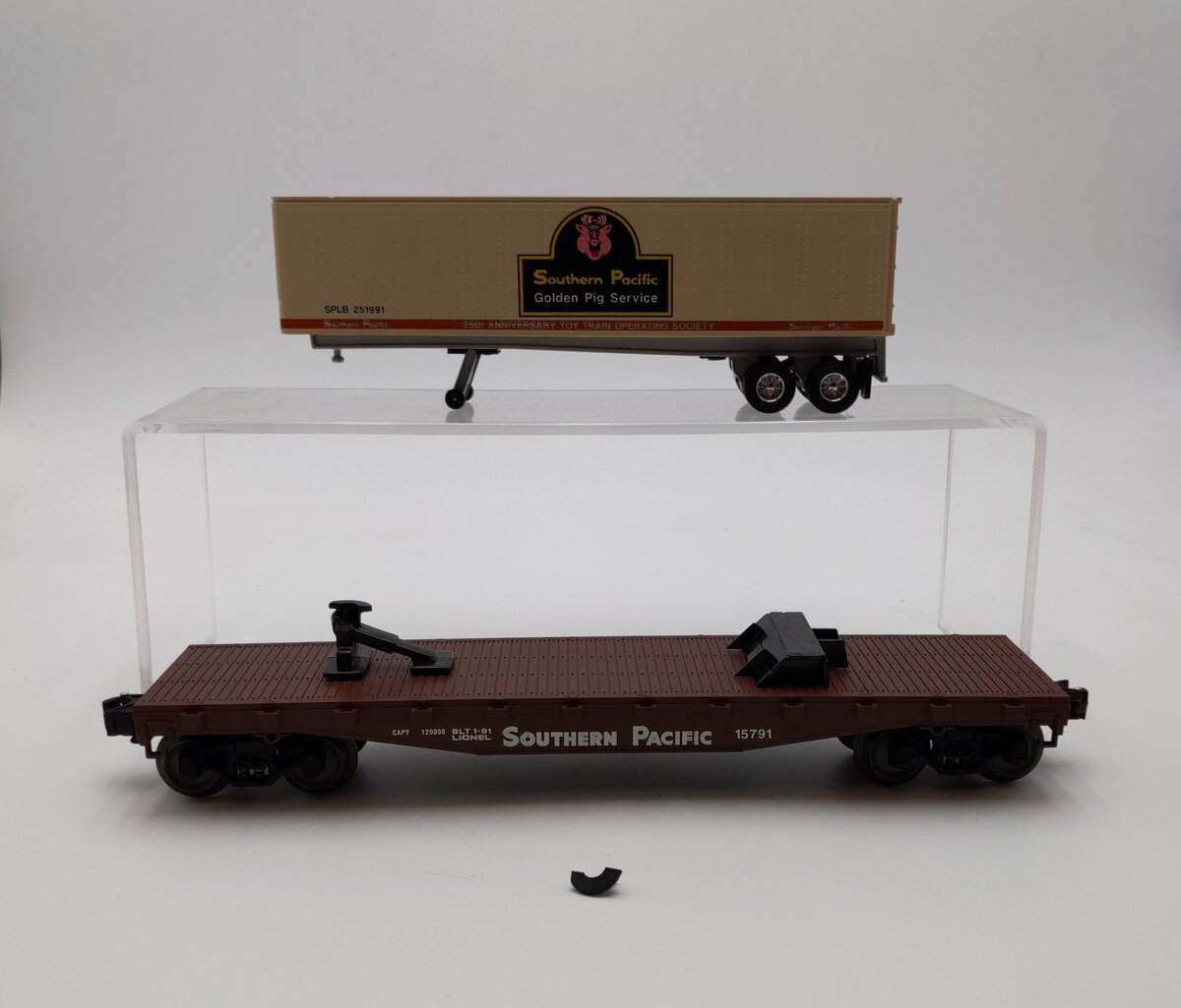 Lionel 6-17889 O Gauge TTOS Southern Pacific Flatcar with Trailer #15791 EX/Box