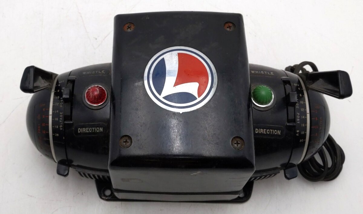 Lionel ZW Vintage O 250 Watt 4 Train Transformer with Whistle VG/Box