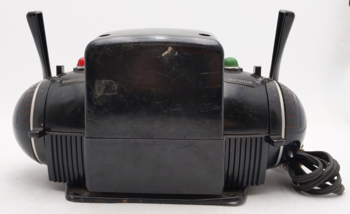 Lionel ZW Vintage O 250 Watt 4 Train Transformer with Whistle VG/Box