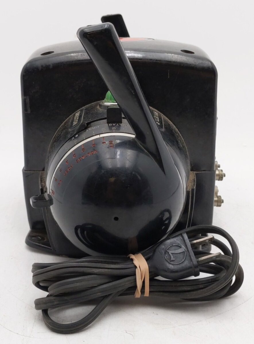 Lionel ZW Vintage O 250 Watt 4 Train Transformer with Whistle VG/Box