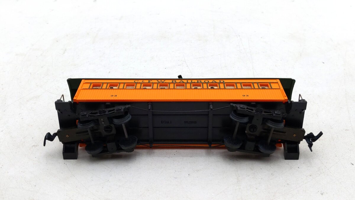 Mantua HO Scale Chicago & Fort Worth Coach Passenger Car #93 LN