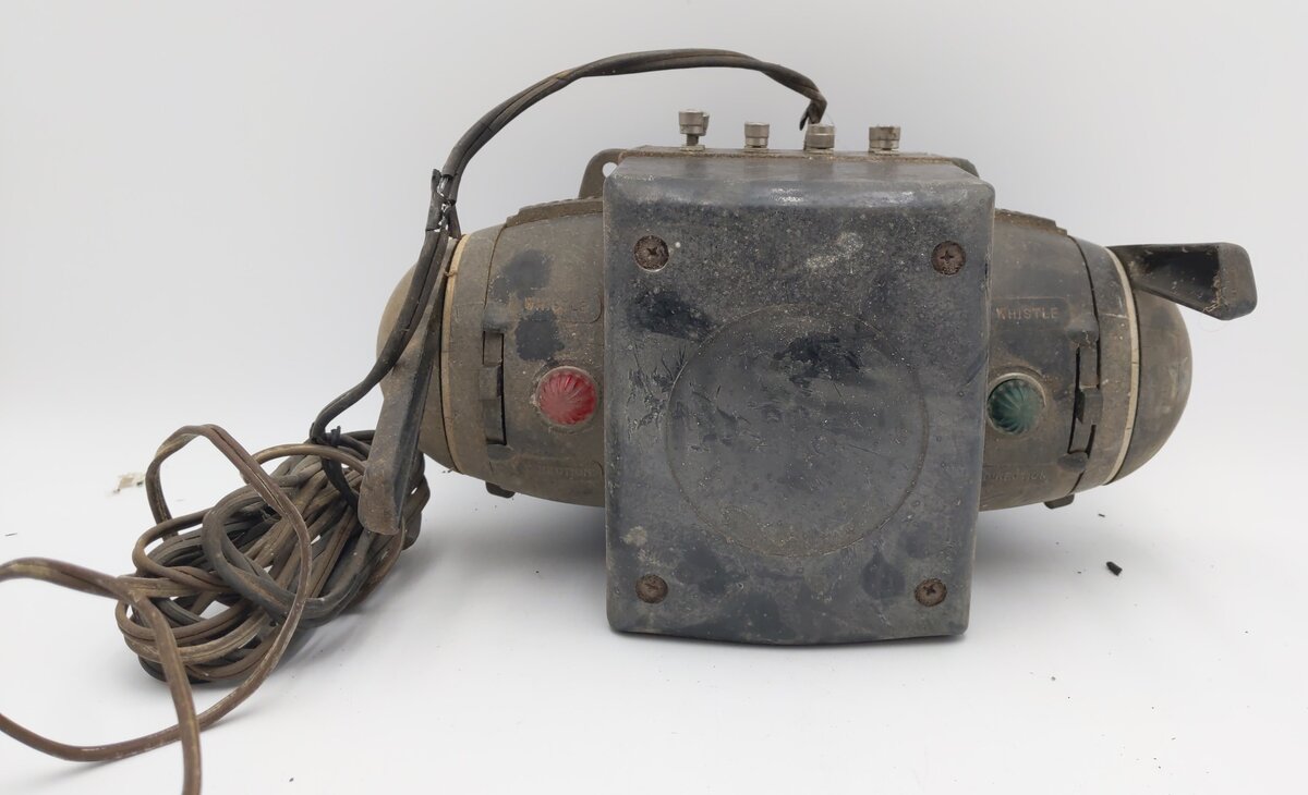 Lionel ZW Vintage O Trainmaster 275 Watt Transformer with Whistle