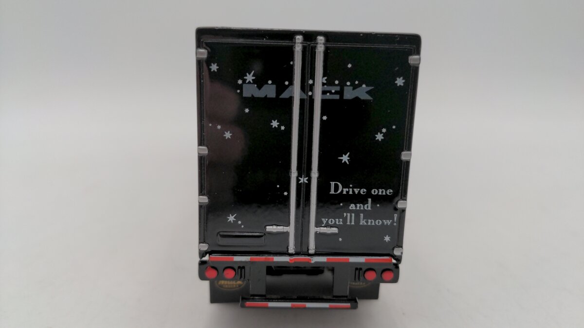PEM M71518 1:64 Scale A Wild New Breed Truck And Trailer EX/Box