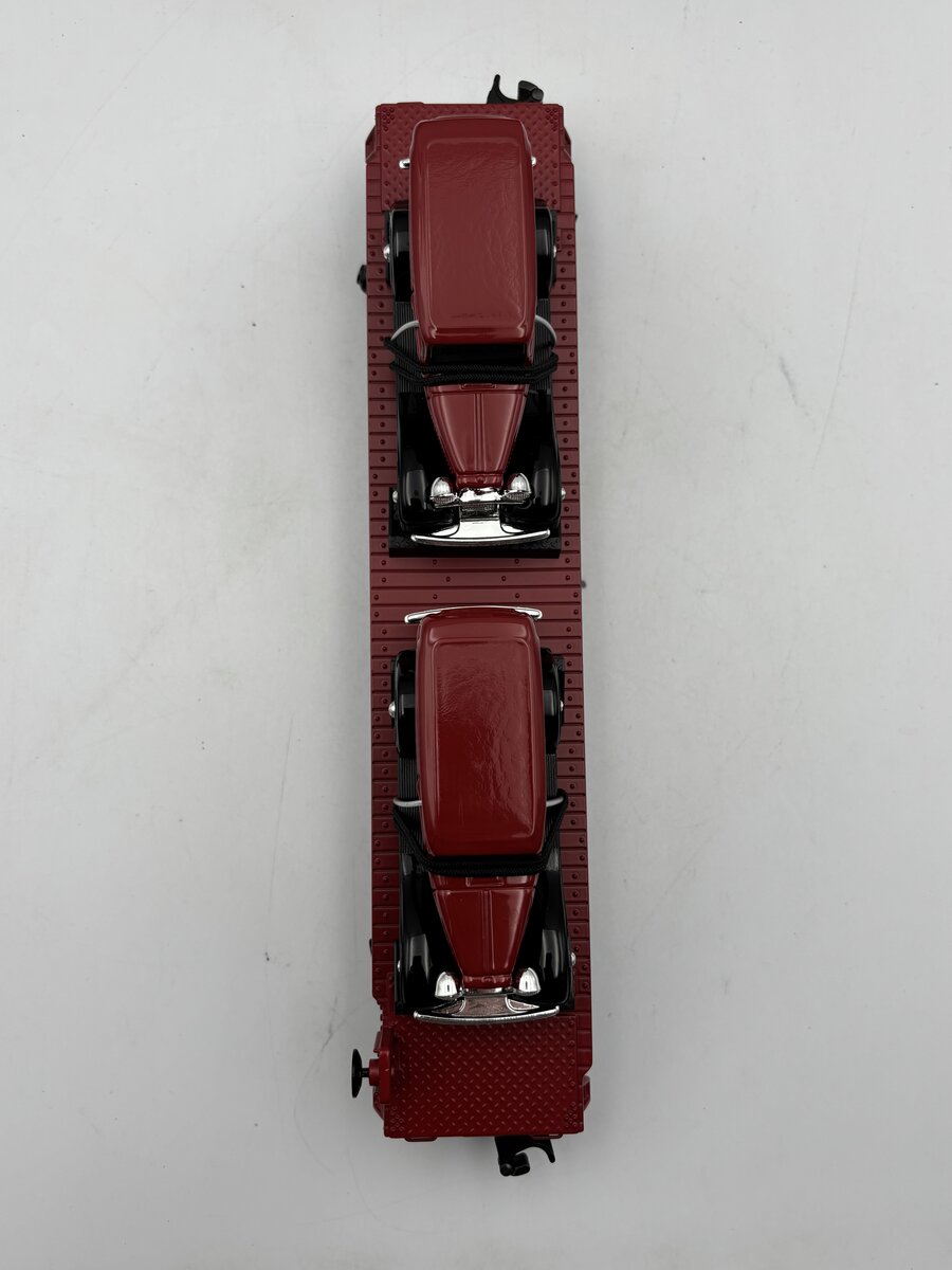 MTH 30-8303 O Gauge Milwaukee Road Die-Cast Flatcar w/Ertl '32 Panel Vans NIB