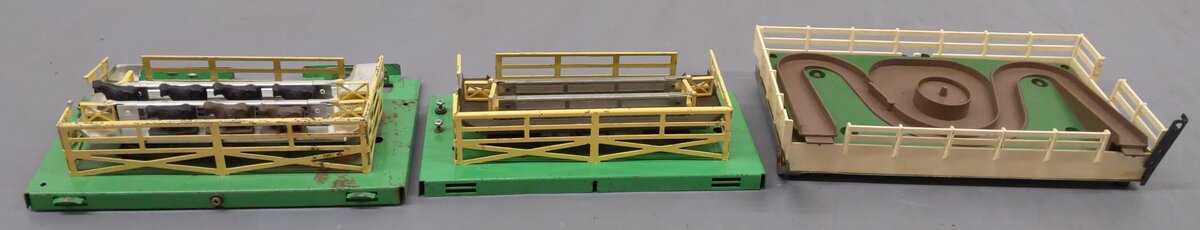 Lionel Vintage O Gauge Cattle & Horse Stockyards: #3656, 3656, &3356 [3] VG