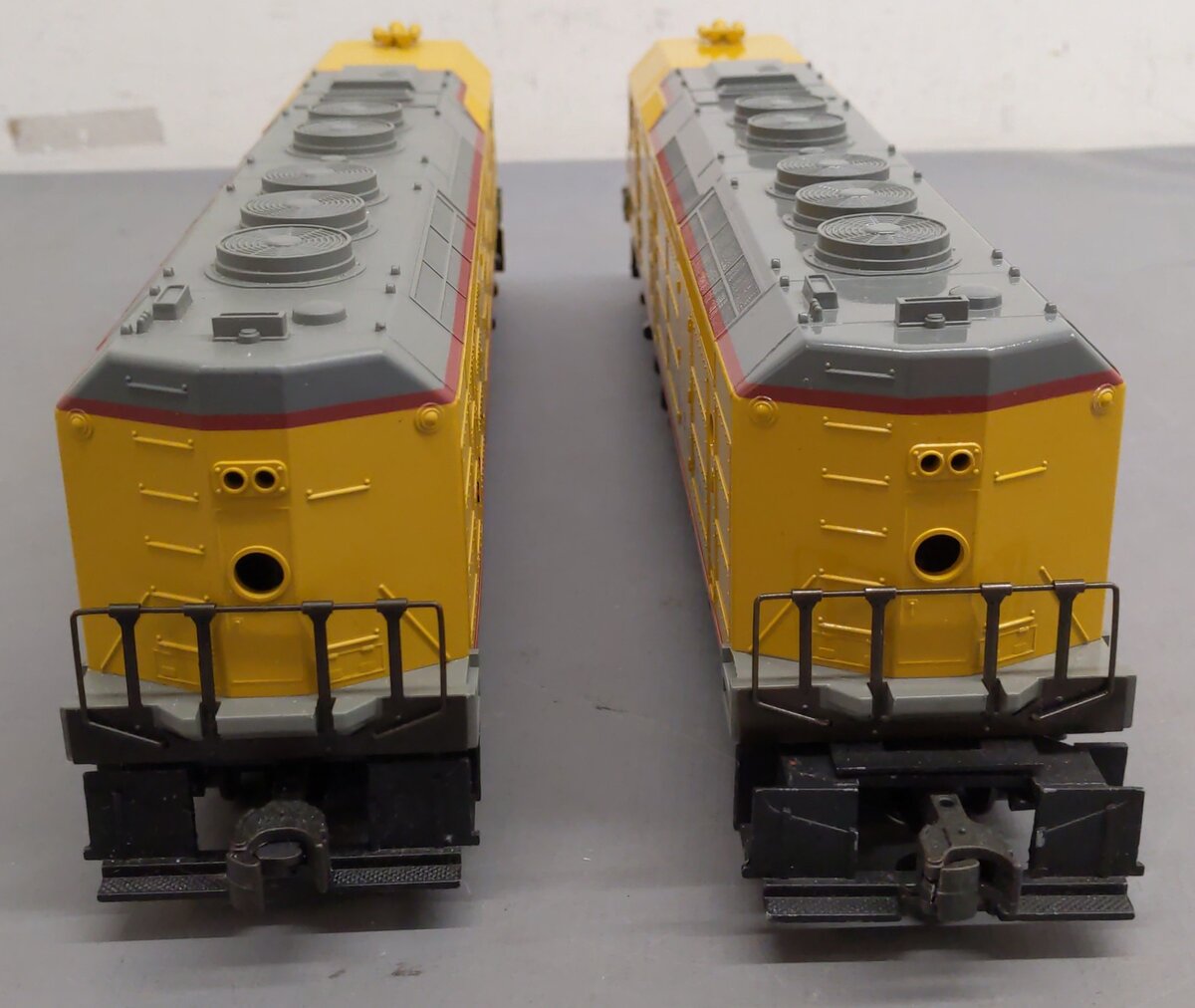 Williams O Scale Milwaukee Road Diesel Locomotive #5 Set LN